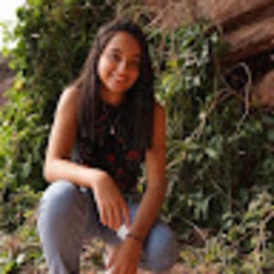 Meet your Posher, Estelle